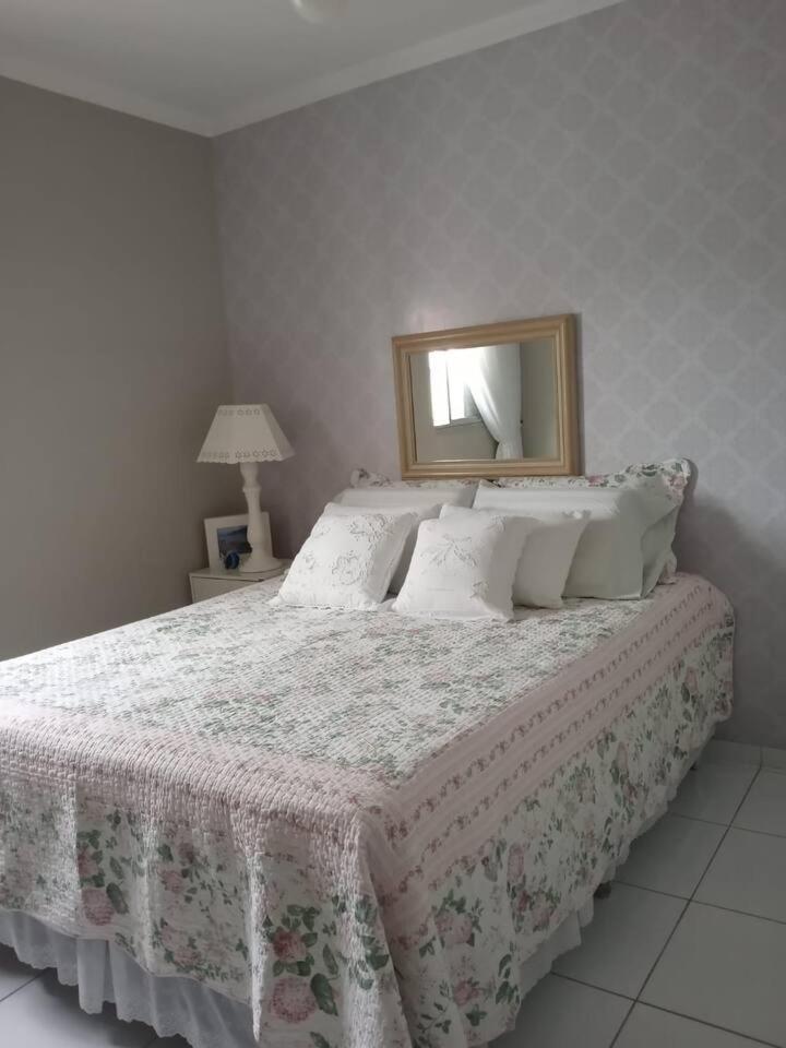 Apartamento completo na calçada da praia Apartment Guaruja Bagian luar foto